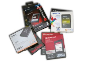 Aika p�ivitt��: vertailussa 10 SSD-asemaa 240 - 256 gigatavun kapasiteetilla