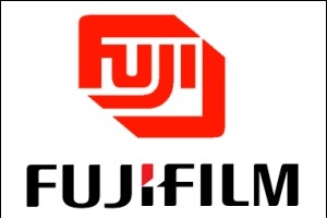 Fujifilmilt� 3D-digikamera Japanin markkinoille