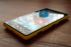 Nokia aloitti Lumia 920:n ja 820:n päivitykset (päivitetty)