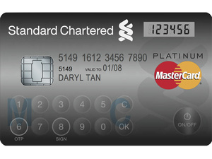 New MasterCard credit card has LCD, keypad