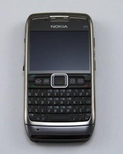 Nokia E71 - paras Nokian puhelin?