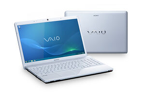 Sony Vaio VPCEB4L1E/WI (i3-380M / 500 GB / 1366x768 / 4096 MB / HD Graphics / Windows 7 Home Premium)