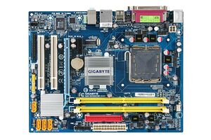 Gigabyte GA-945GCM-S2C