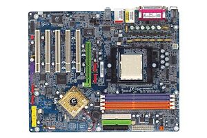 Gigabyte GA-K8NS Ultra-939